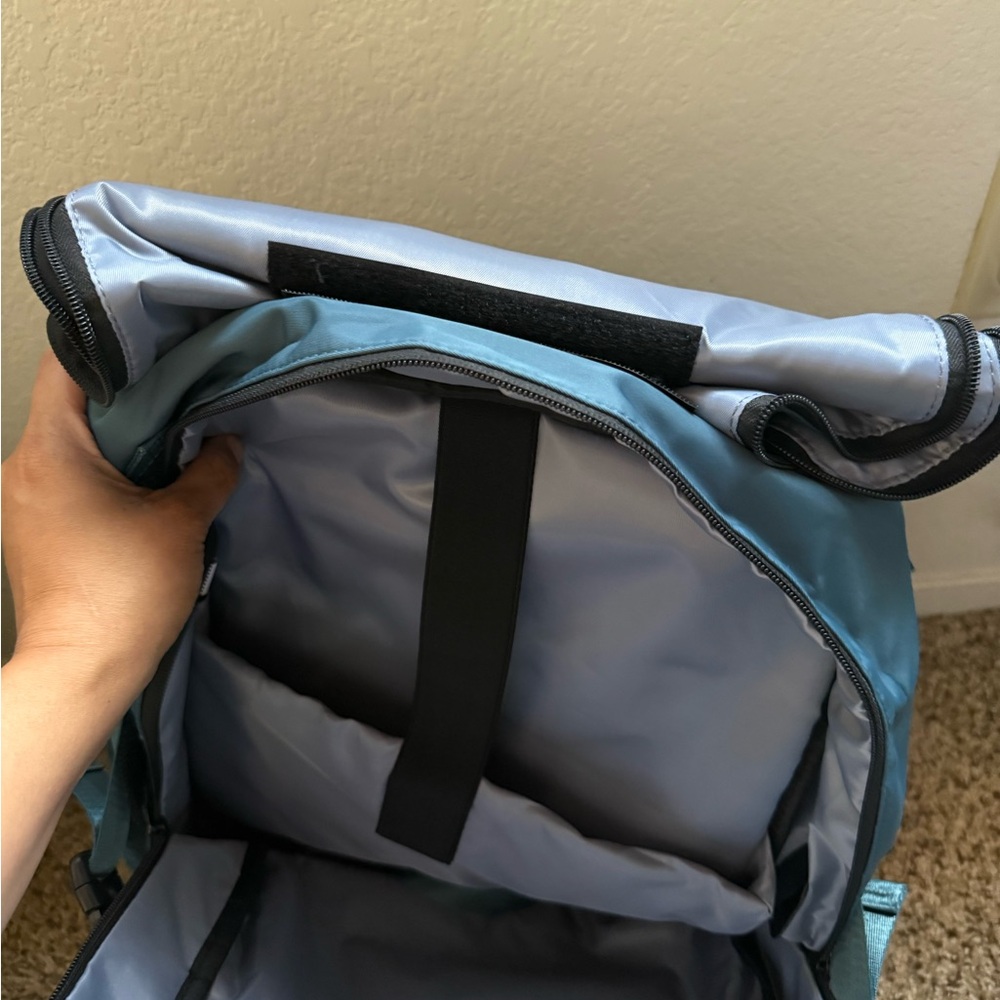 Travel backpack - Picture 10 of 10